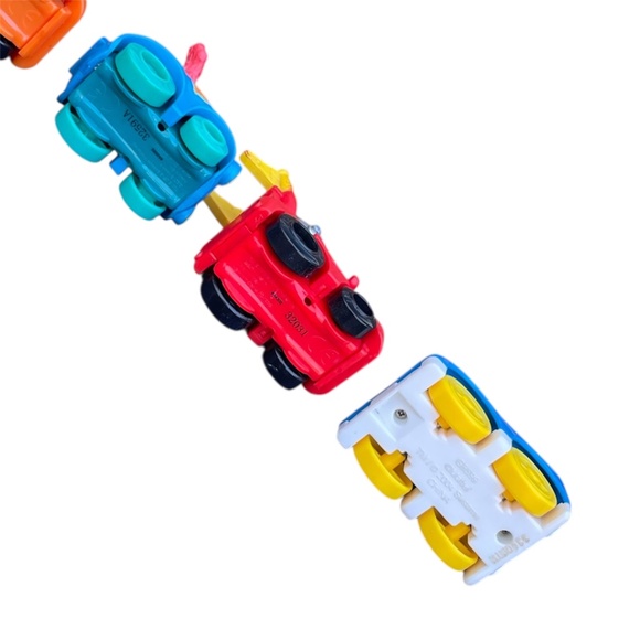 Lot of 8 Sesame Street Hasbro Come ’n Race Cars + Figures 2004–2013 Elmo Grover - Picture 3 of 11